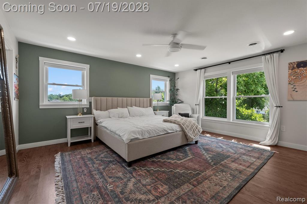 502 W Sunnybrook Drive, Royal Oak, MI 48073 — Photo 18