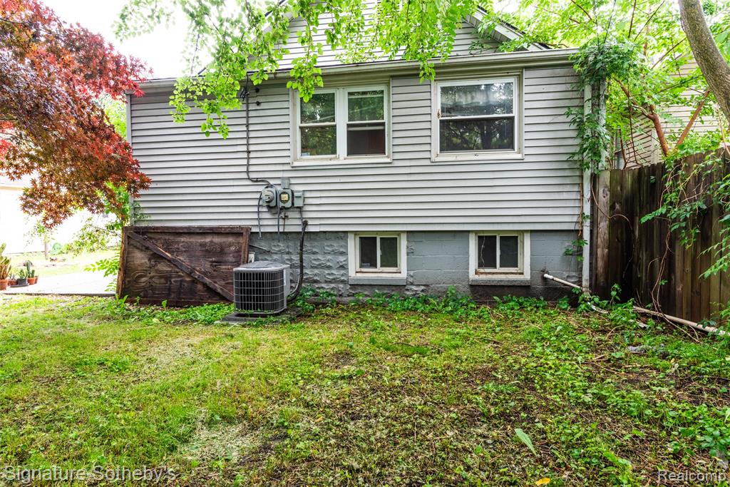 63 E Rockwood Street, Ecorse, MI 48229 — Photo 12