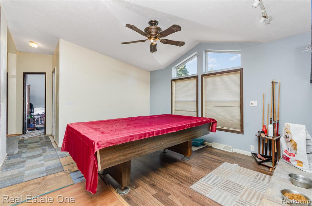 43529 Medea Drive, Clinton Twp, MI 48036 — Photo 19
