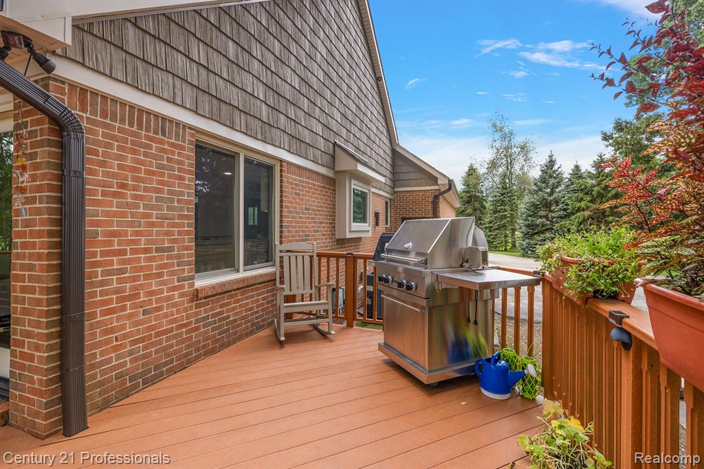 12120 SHAFFER Road, Davisburg, MI 48350 — Photo 72