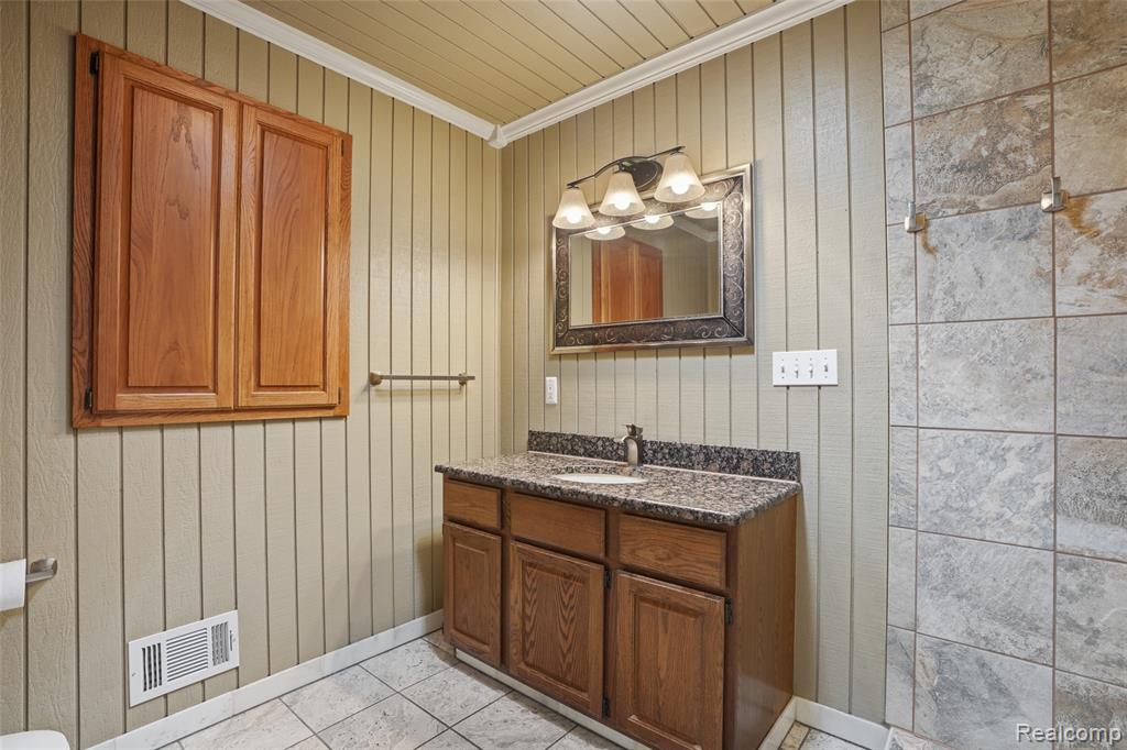 8888 Pilgrim, Washington, MI — Photo 22