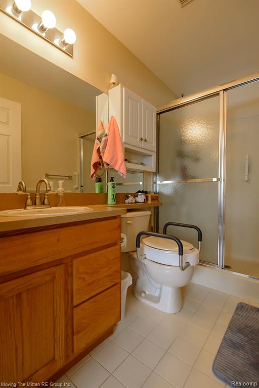 1856 N Kenwyck Drive, Ypsilanti, MI 48198 — Photo 20