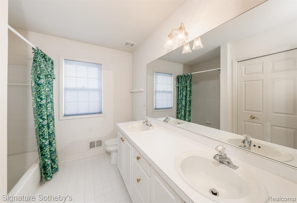 49301 QUAIL RUN Court, Plymouth, MI 48170 — Photo 26