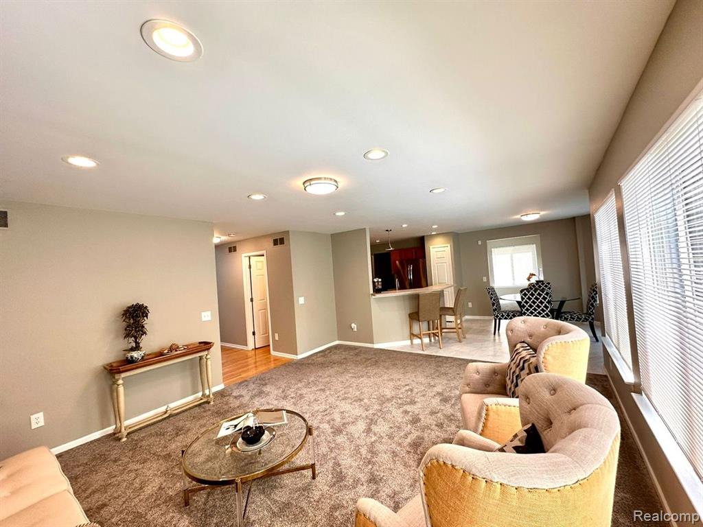 8676 W WALDEN Drive, Van Buren, MI 48111 — Photo 20