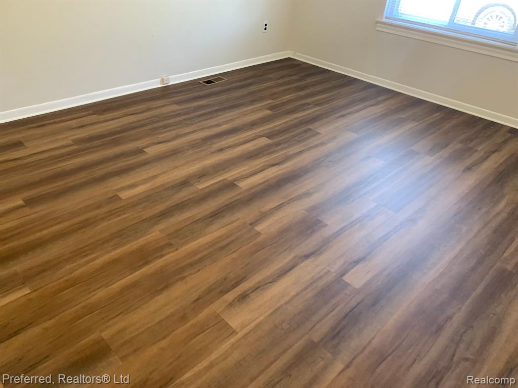 41552 Bedford Drive, Canton, MI 48187 — Photo 21