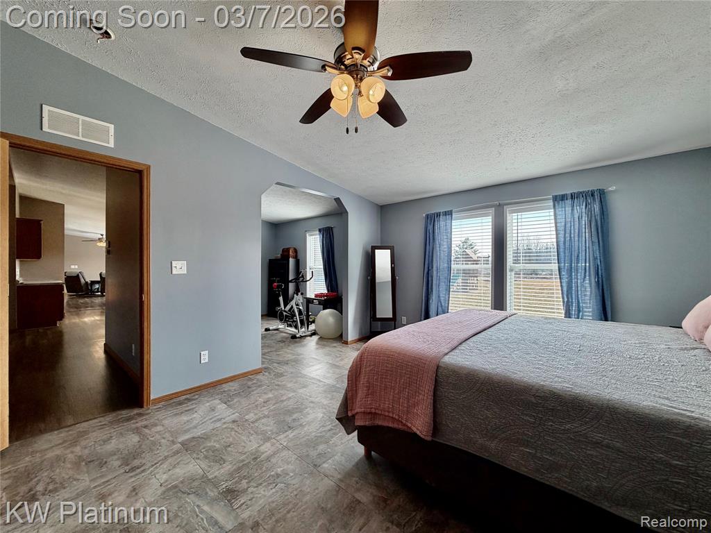 6801 Lapeer Road, Kimball, MI — Photo 20