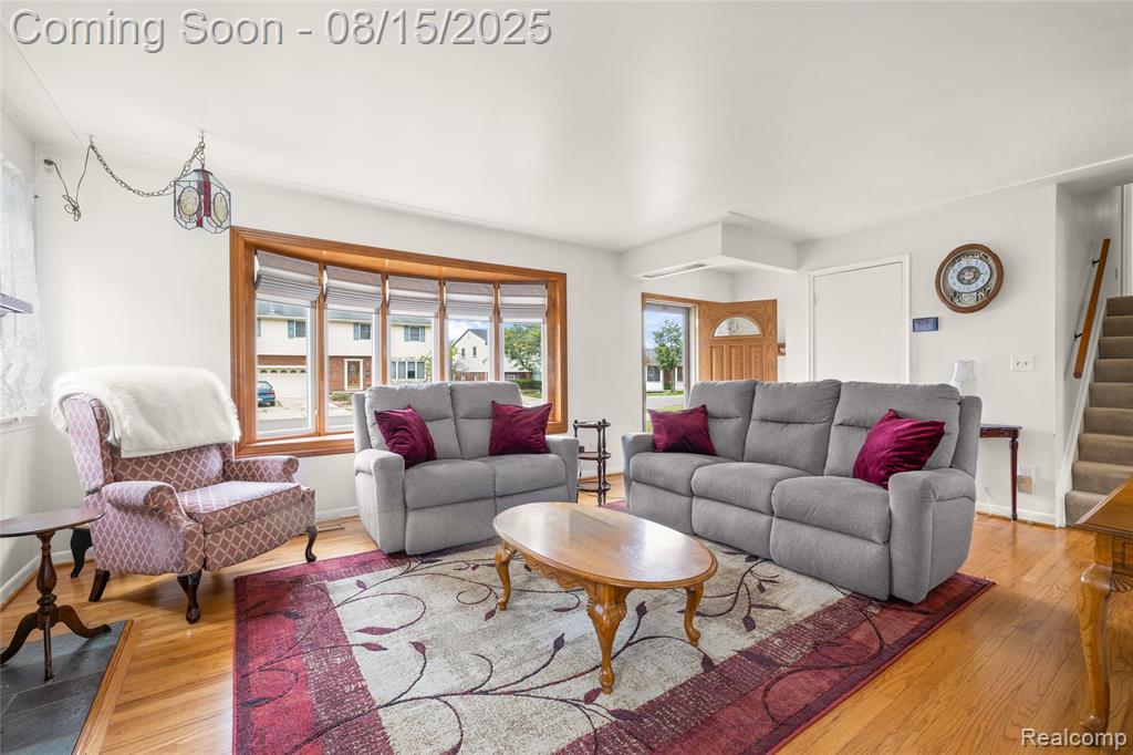 7822 Hillcrest Boulevard, Westland, MI — Photo 3