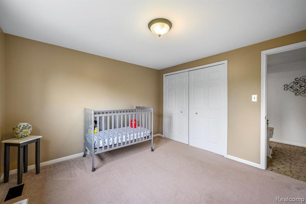 41988 BAINTREE Circle, Northville, MI 48168 — Photo 31