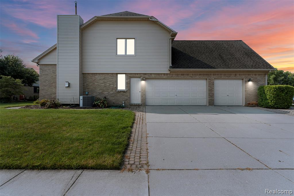 47668 Whippoorwill Drive, Macomb, MI 48044 — Photo 47