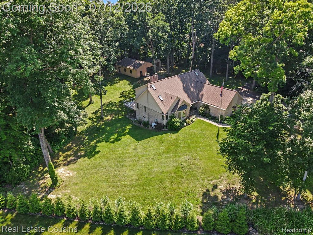 9828 Whisperwood Lane, Brighton, MI 48116 — Photo 37