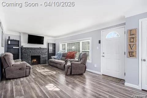 371 Hillcliff Drive, Waterford, MI 48328 — Photo 4