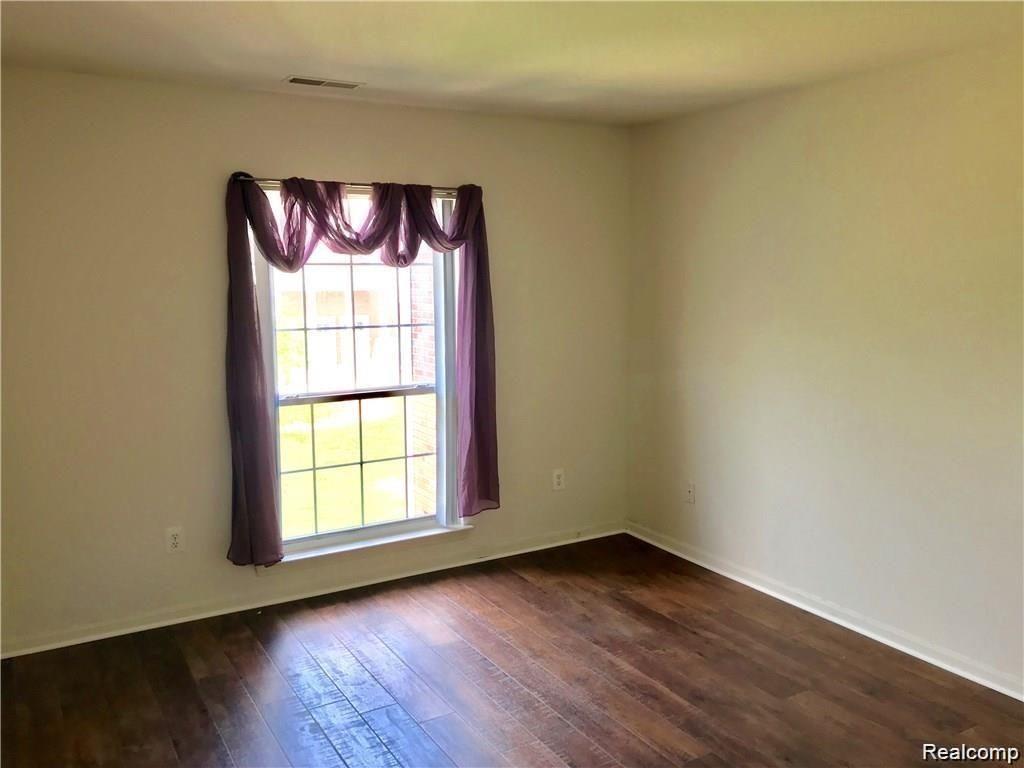 16694 DOVER Drive, Northville, MI — Photo 12