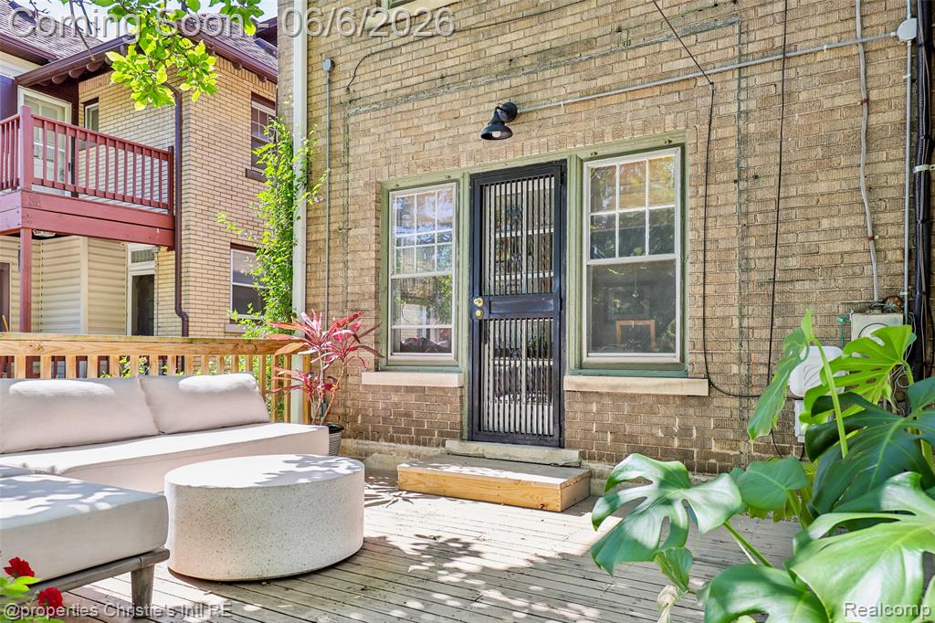 2239 Atkinson Street, Detroit, MI 48206 — Photo 29