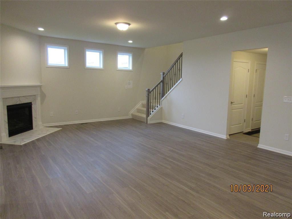 626 BACKSHORE Drive, Canton, MI 48187 — Photo 7