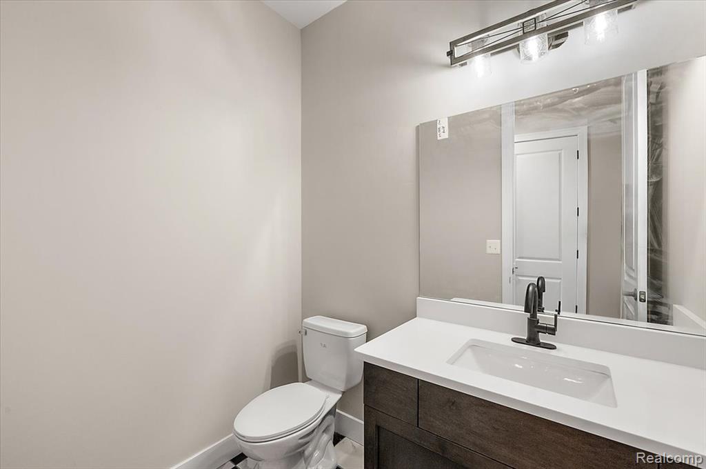 24021 Sawgrass Drive, Macomb, MI 48042 — Photo 33