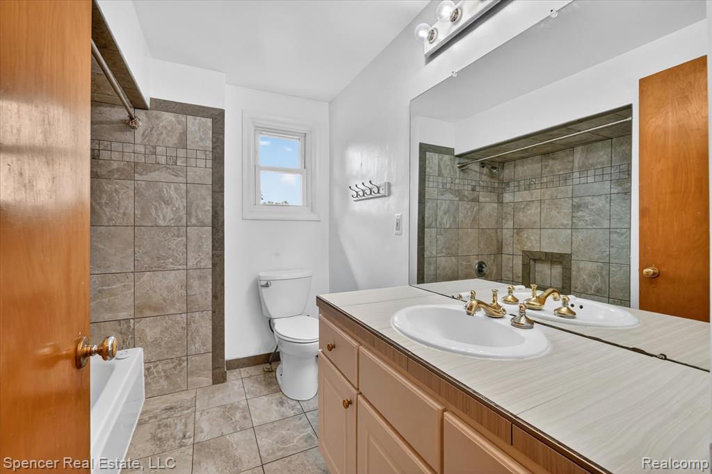 4378 Grange Hall Road, Holly, MI 48442 — Photo 22