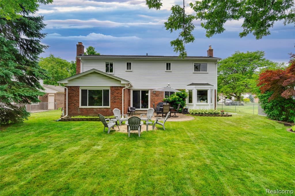 6848 Chadwick Drive, Canton, MI 48187 — Photo 33