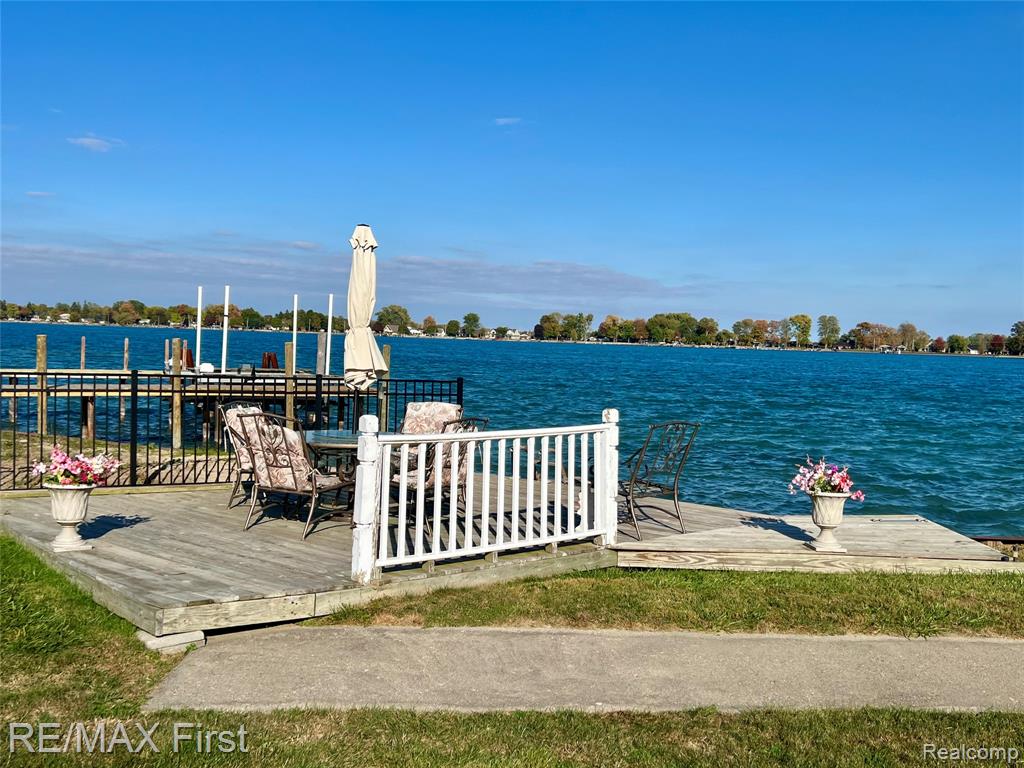 9280 RIVER Road, Clay, MI 48001 — Photo 3