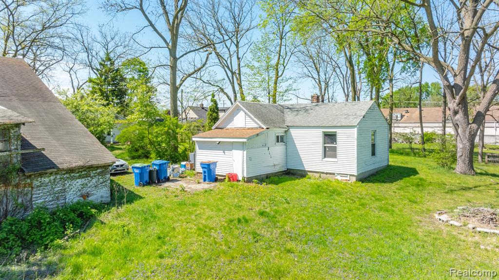 4201 CHICAGO Road, Warren, MI 48092 — Photo 49