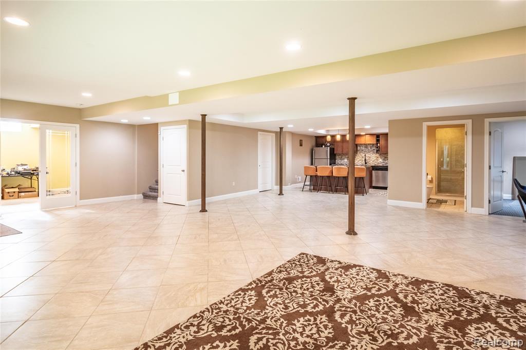 4575 Forest Edge Lane N, West Bloomfield, MI 48323 — Photo 58