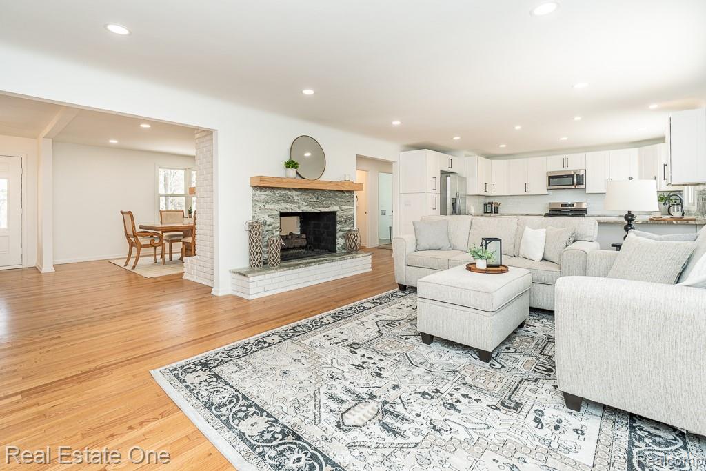 3210 Lake George Road, Oakland, MI — Photo 6