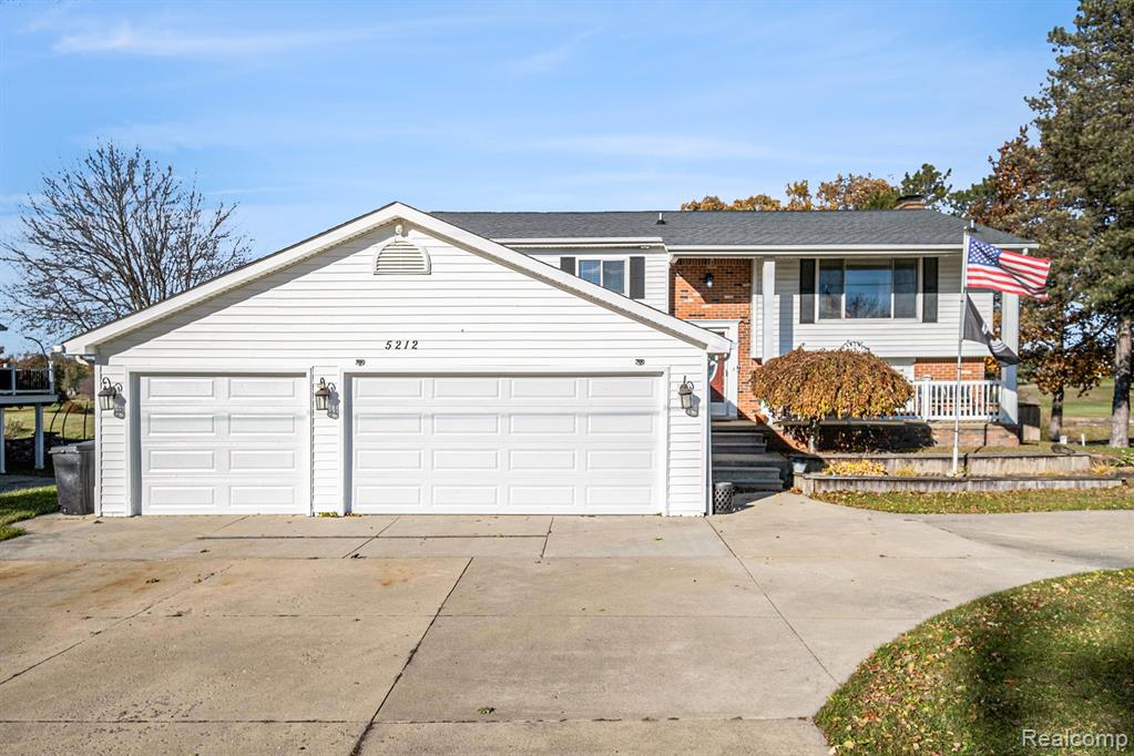 5212 W Farrand Road, Clio, MI 48420 — Photo 3