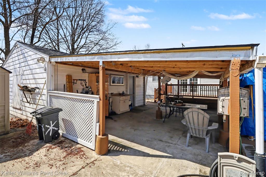 23070 Rosewood Street, Oak Park, MI 48237 — Photo 27