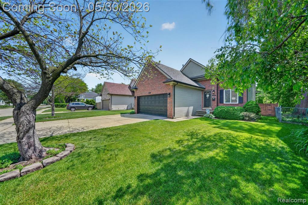 18364 Beechwood Street, Roseville, MI 48066 — Photo 5