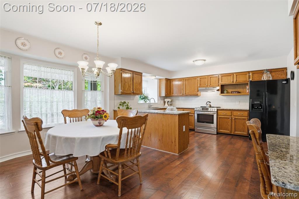 6574 Marshall Street, Canton, MI 48187 — Photo 11
