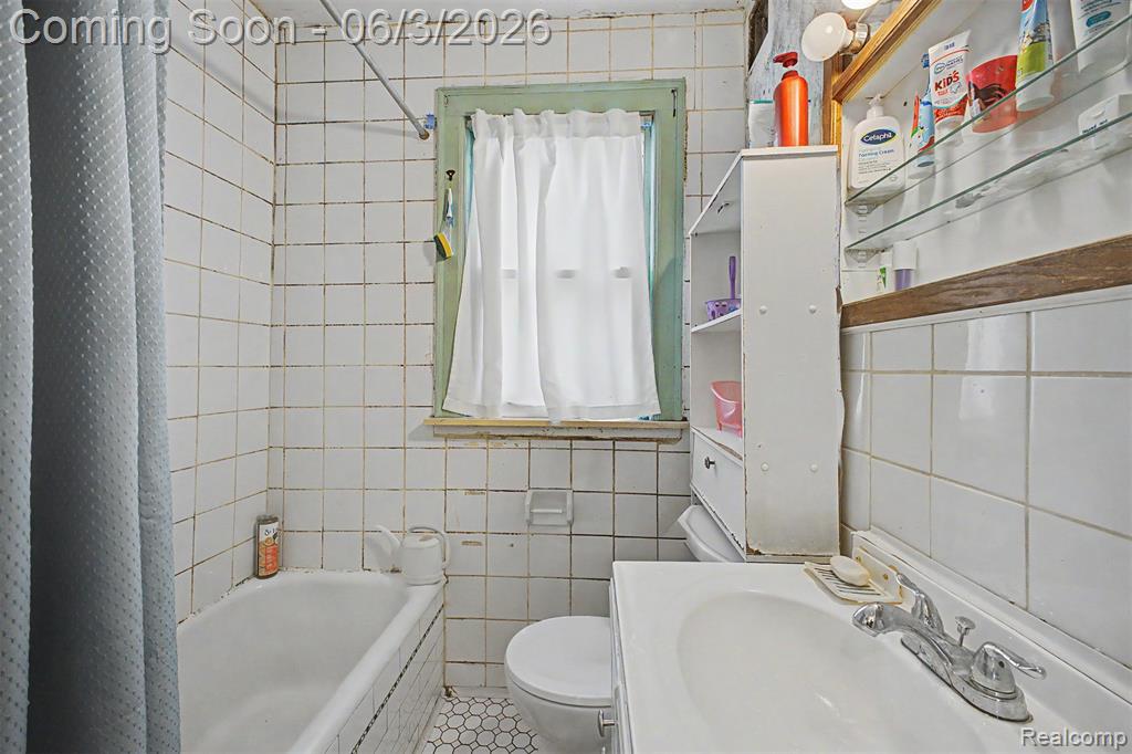 6808 Abington Avenue, Detroit, MI 48228 — Photo 12
