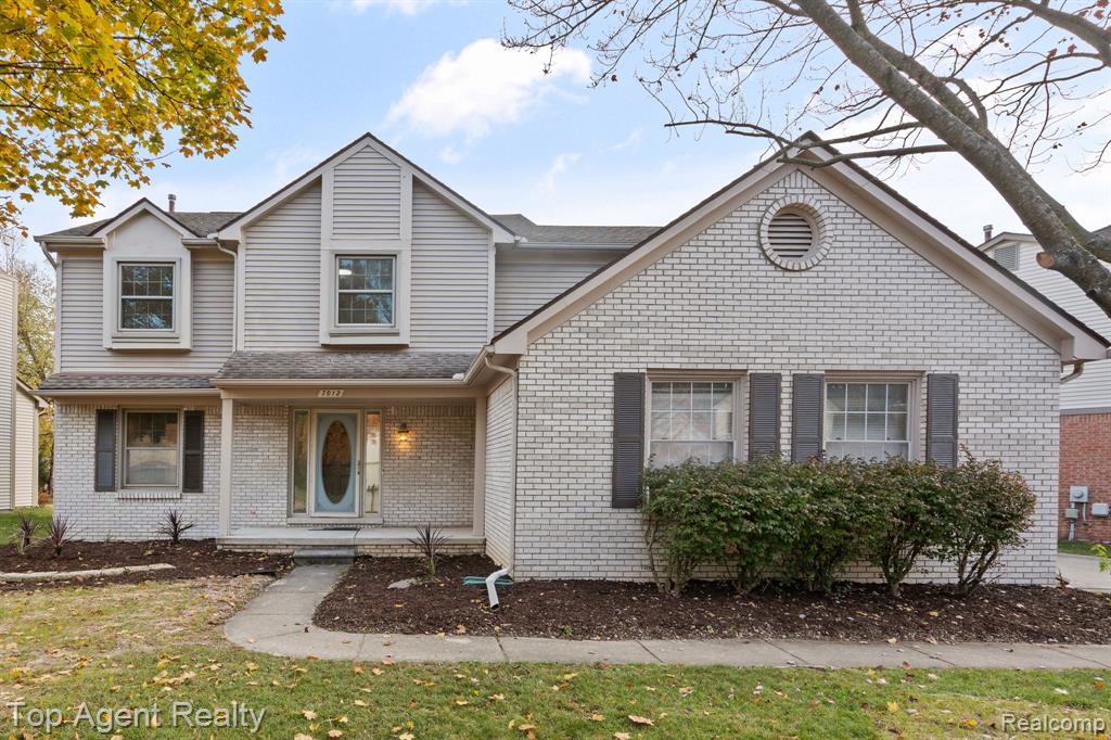 7012 Foxcreek Drive, Canton, MI 48187 — Photo 2