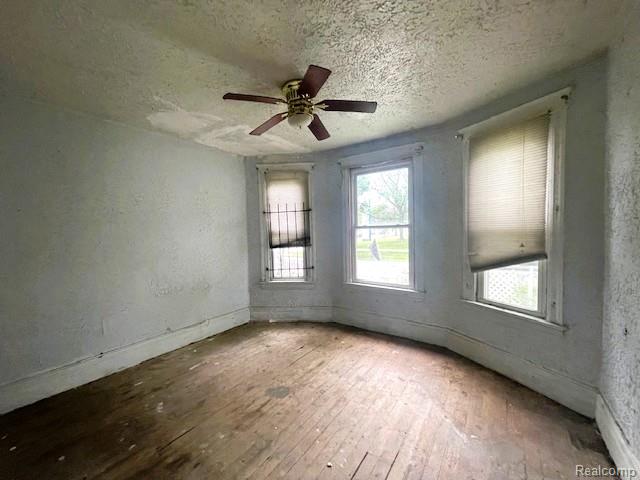 5014 Townsend Street, Detroit, MI 48213 — Photo 9