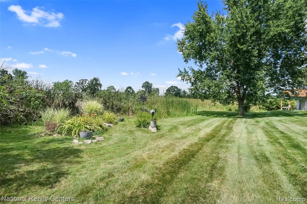 865 Challenging Trail, South Lyon, MI 48178 — Photo 30
