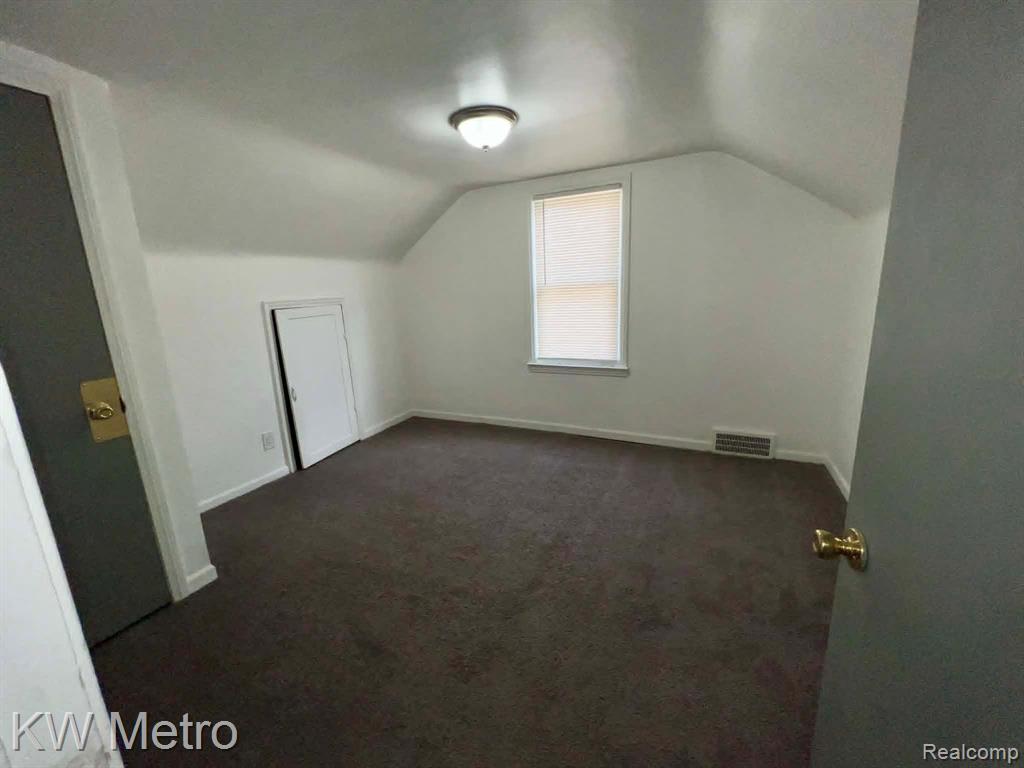 8121 Cloverdale Avenue, Ferndale, MI 48220 — Photo 17
