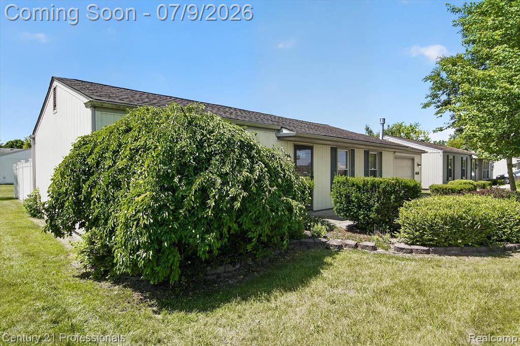 648 Newport Road, Carleton, MI 48117 — Photo 2