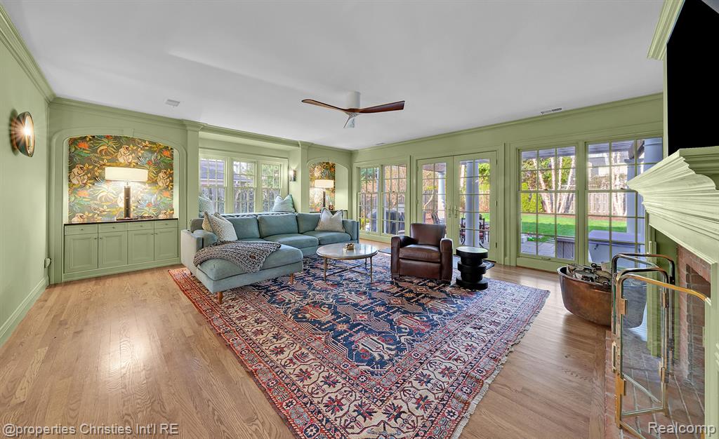 991 N Glenhurst Drive, Birmingham, MI 48009 — Photo 20