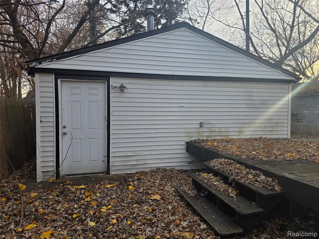 16444 Edmore Drive, Detroit, MI 48205 — Photo 33