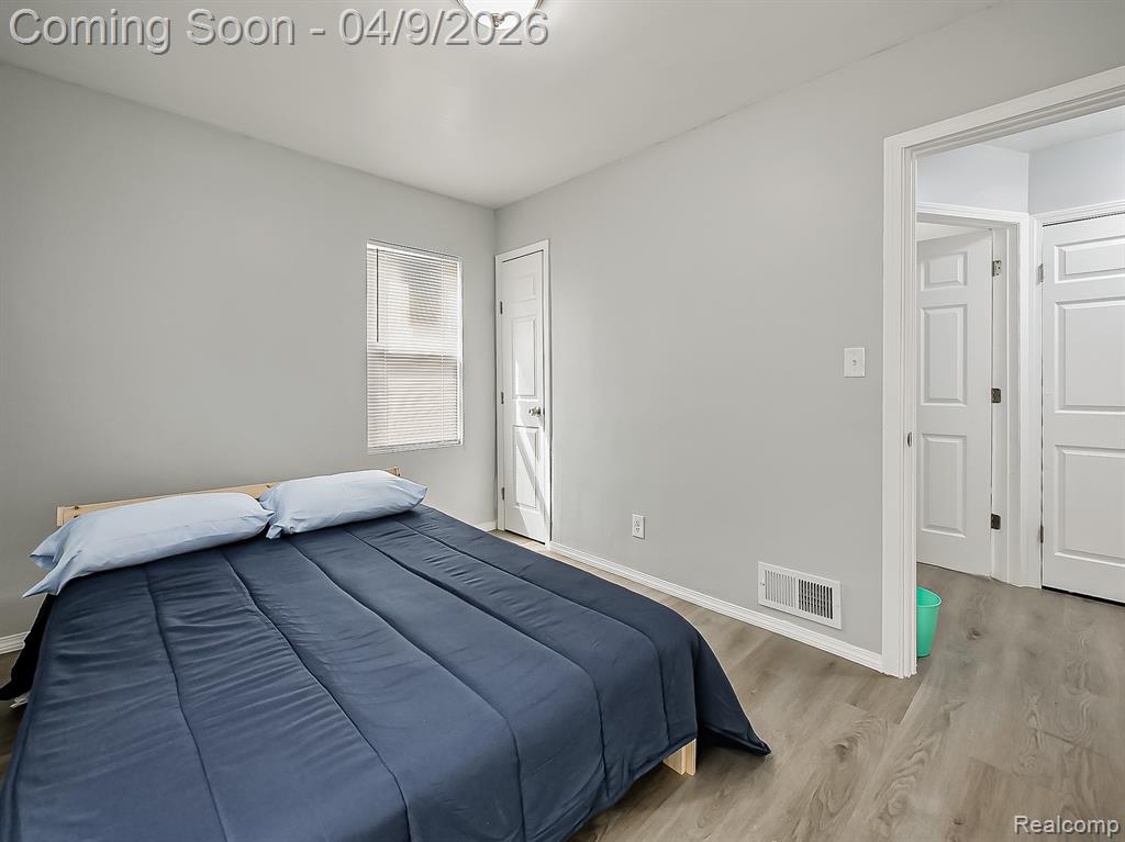 9163 Winthrop Street, Detroit, MI 48228 — Photo 9