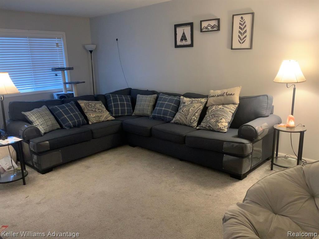 16311 TERRACE VILLAGE Drive, Taylor, MI 48180 — Photo 2