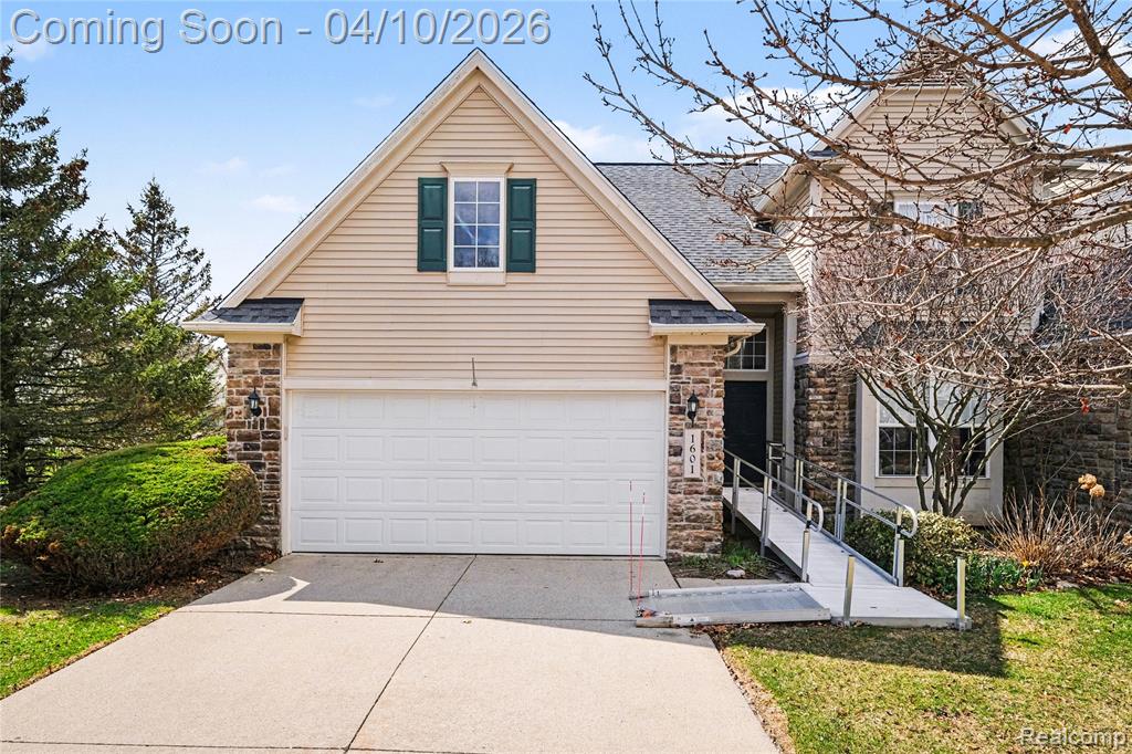 1601 Mallard Pond Drive, Howell, MI 48855 — Photo 21