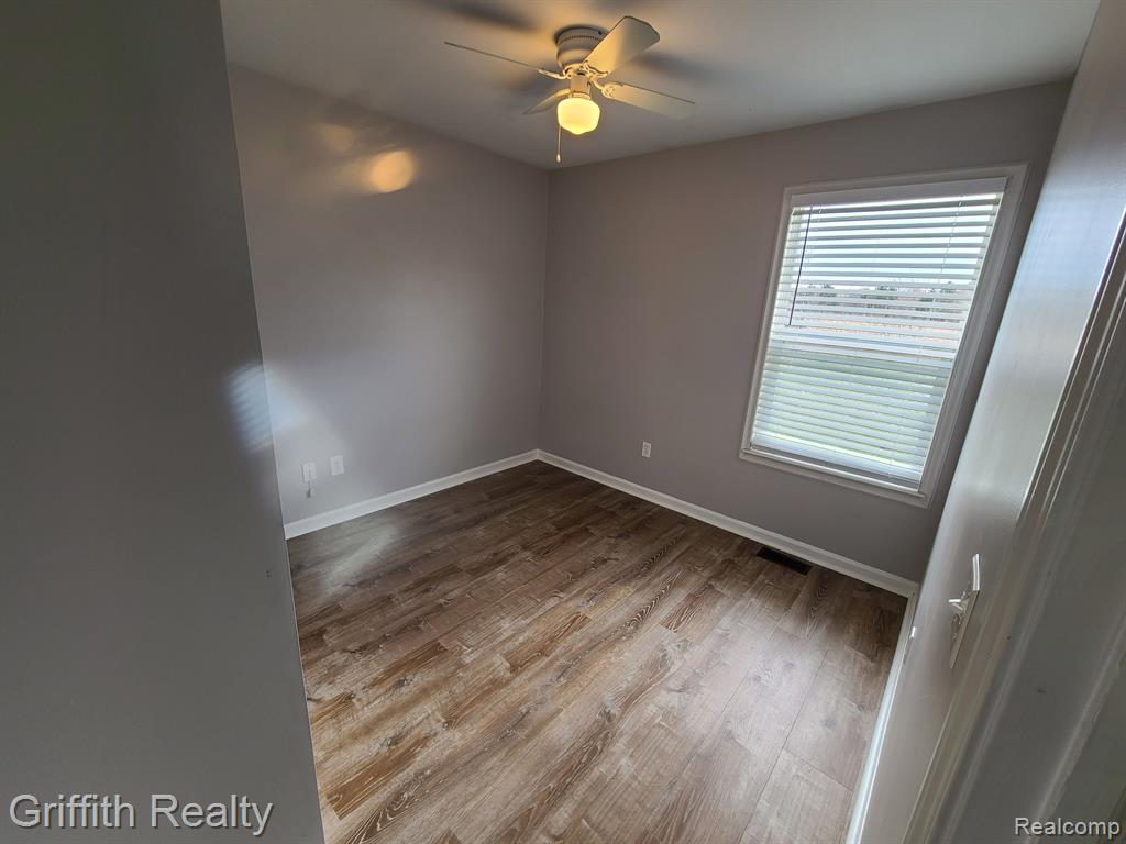 8091 MAJESTIC Boulevard, Fowlerville, MI 48836 — Photo 6
