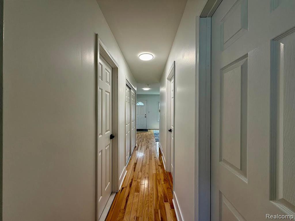 61 COURT Street, Pontiac, MI 48342 — Photo 17