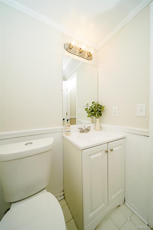 547 Orchard Street, Wyandotte, MI 48192 — Photo 34