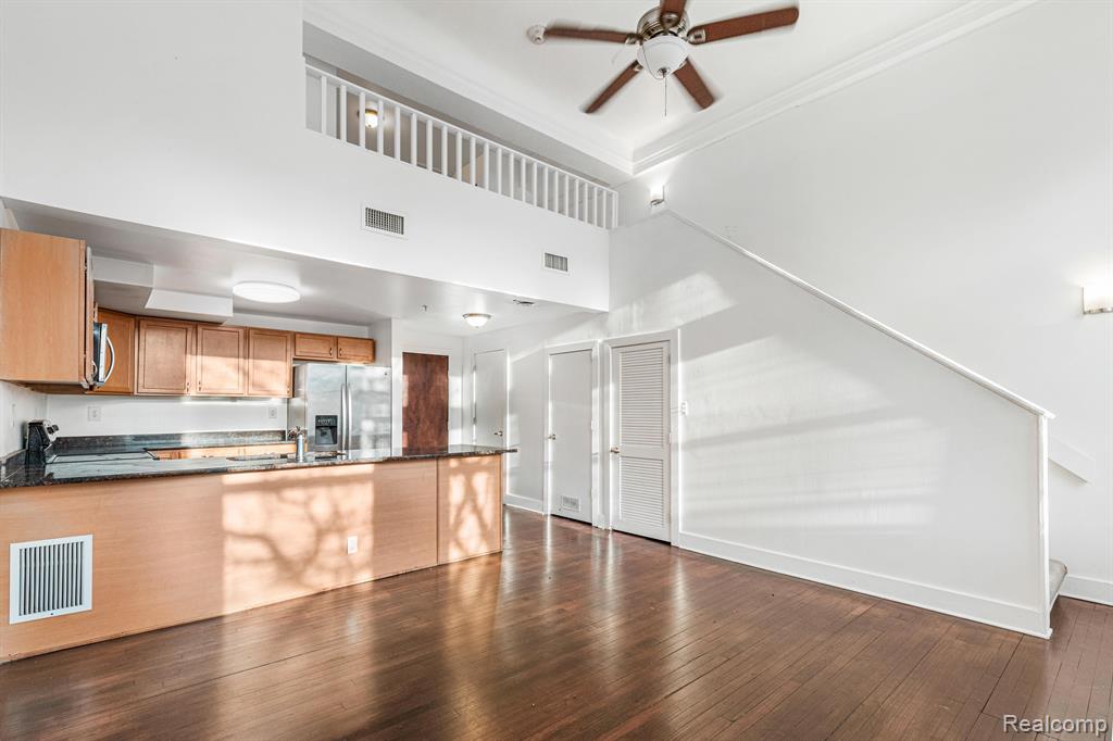 609 E Kirby Street, Detroit, MI 48202 — Photo 7