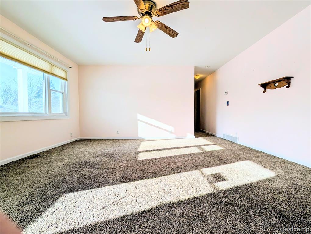 947 Beech Street, Bad Axe, MI 48413 — Photo 12