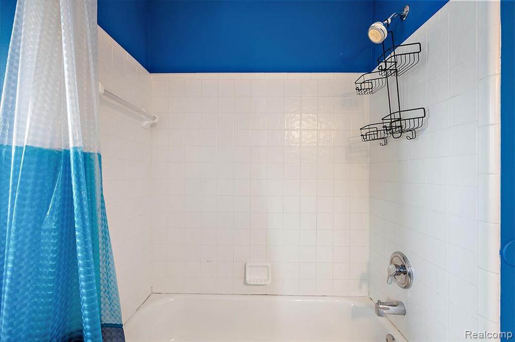 6952 Granger Drive, Troy, MI 48098 — Photo 28