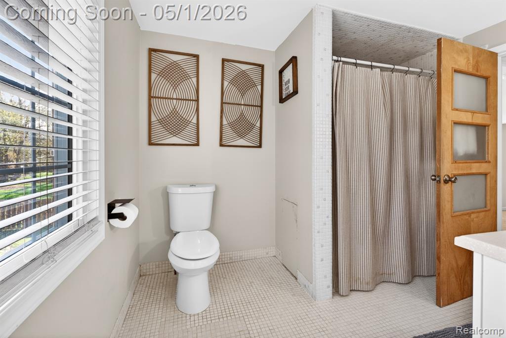 20479 Old Homestead Drive, Harper Woods, MI 48225 — Photo 20