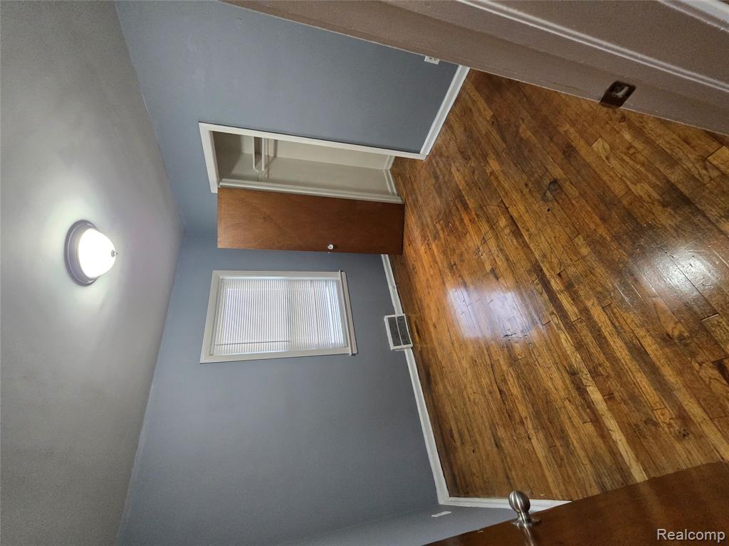 7683 Greenview Avenue, Detroit, MI 48228 — Photo 14
