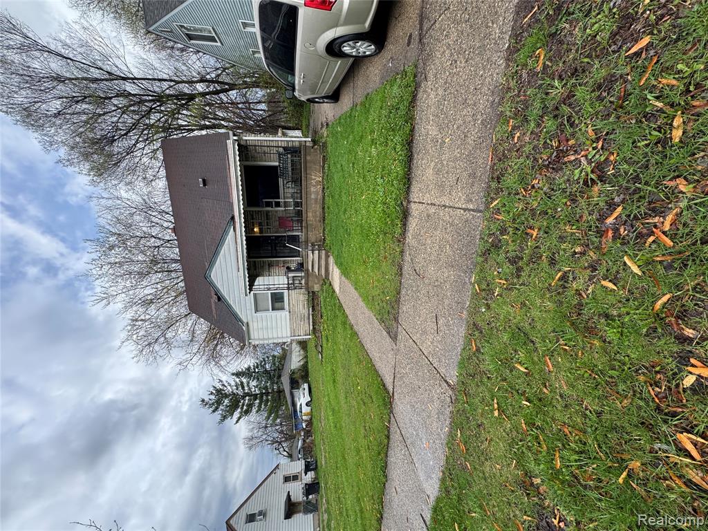 8247 Heyden Street, Detroit, MI 48228 — Photo 4