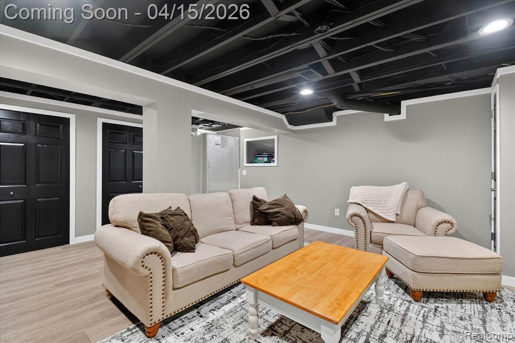 45459 Brunswick Drive, Canton, MI 48187 — Photo 37